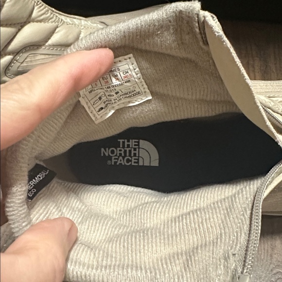 The North Face Thermoball Progressive Zip 2 Waterproof Booties Size 7 NWOT - Picture 9 of 16